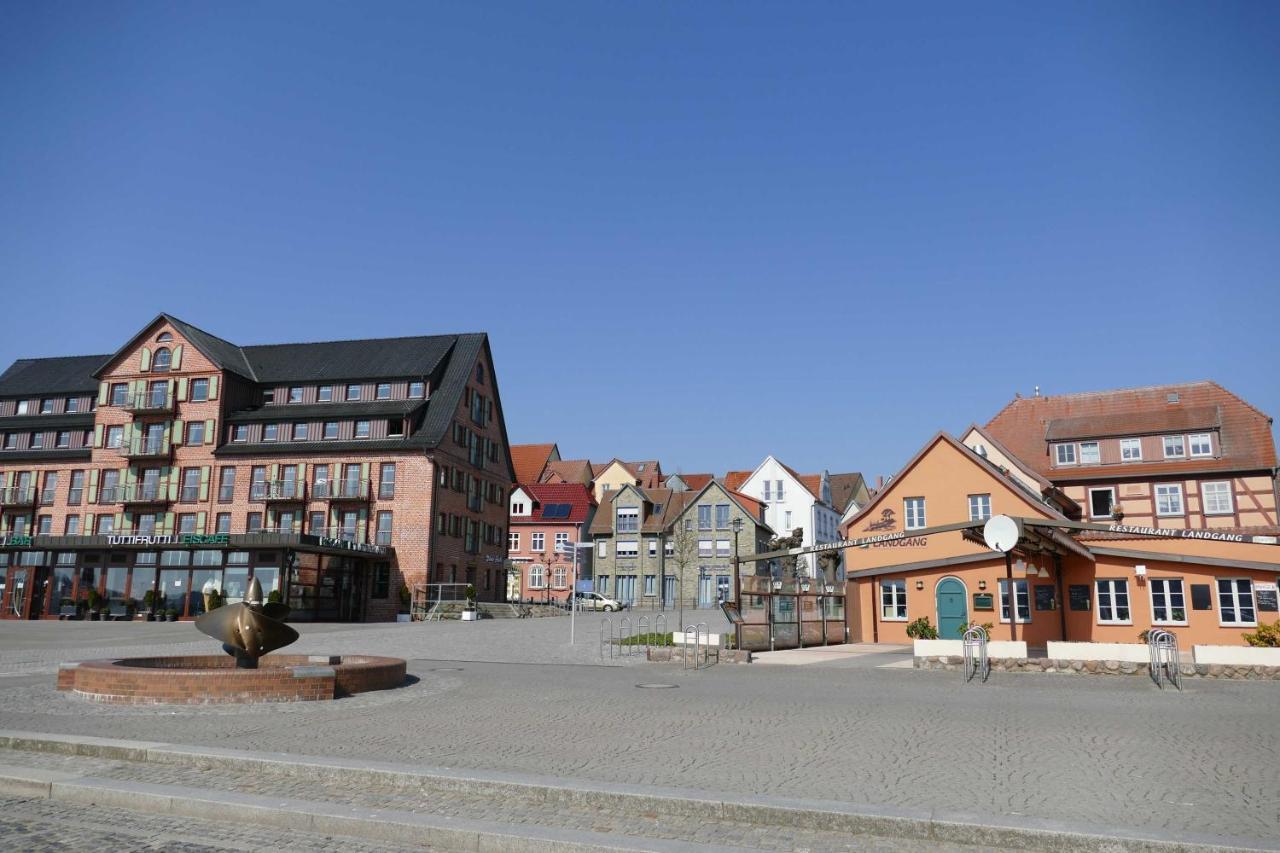 Ferienwohnung "An Der Waterkant" Objekt Id 12050-0 Waren  Exterior photo